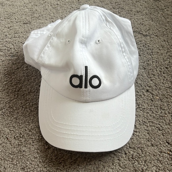 Alo Hat - Picture 1 of 3
